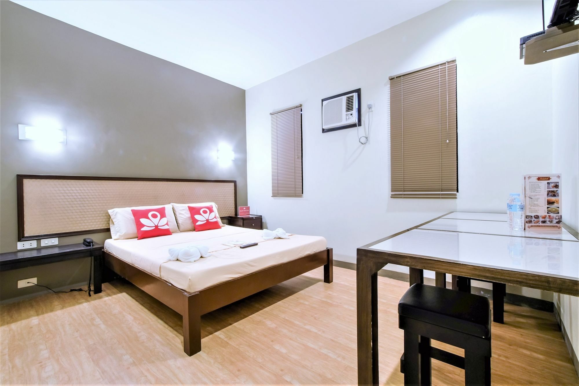 Zen Rooms Basic Aurora Pasay Exteriör bild
