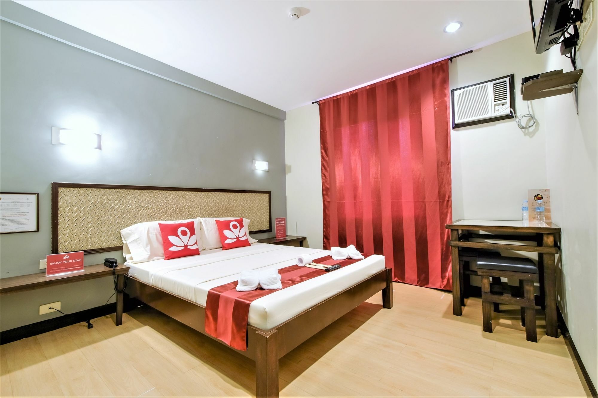 Zen Rooms Basic Aurora Pasay Exteriör bild